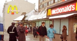 McDonald's Rusya ’ya Veda Ediyor