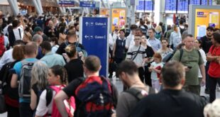 Almanya havalimanlarındaki personel sıkıntısını çözmek için gözünü Türkiye'ye dikti! Binlerce işçiye kapılar açılıyor