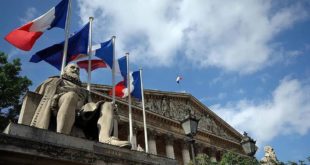 Fransa o banka hesaplarını kapatıyor